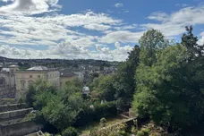 Queens Parade, Bath
