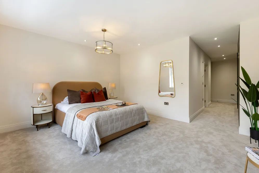 No. 3 Ronmar Place, Oxshott, KT22 photo 12