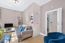 Egmont Road, Sutton