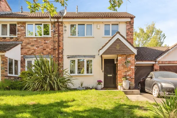 Pevensey Drive, WA16