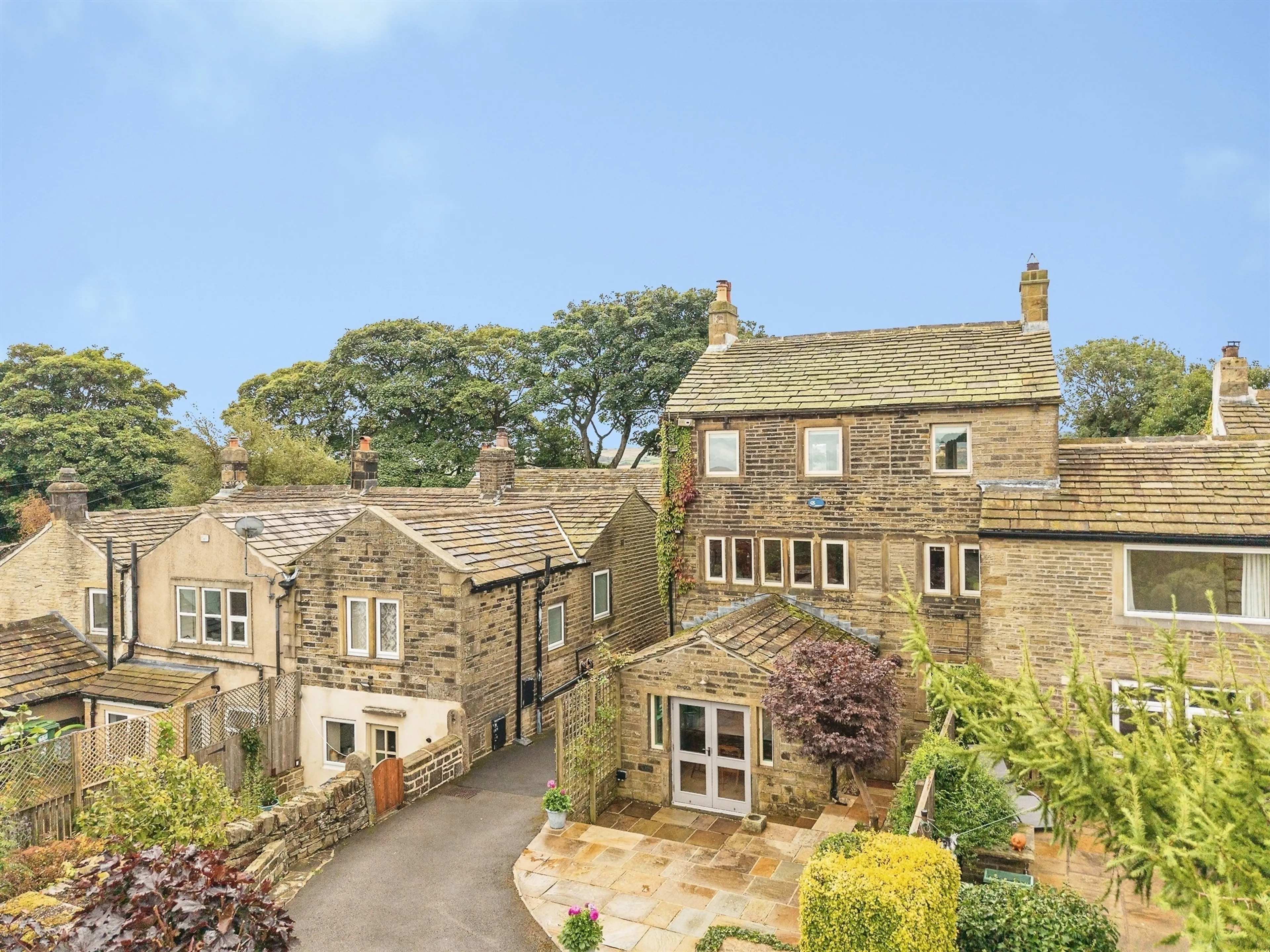 Property at Towngate, Upperthong, Holmfirth