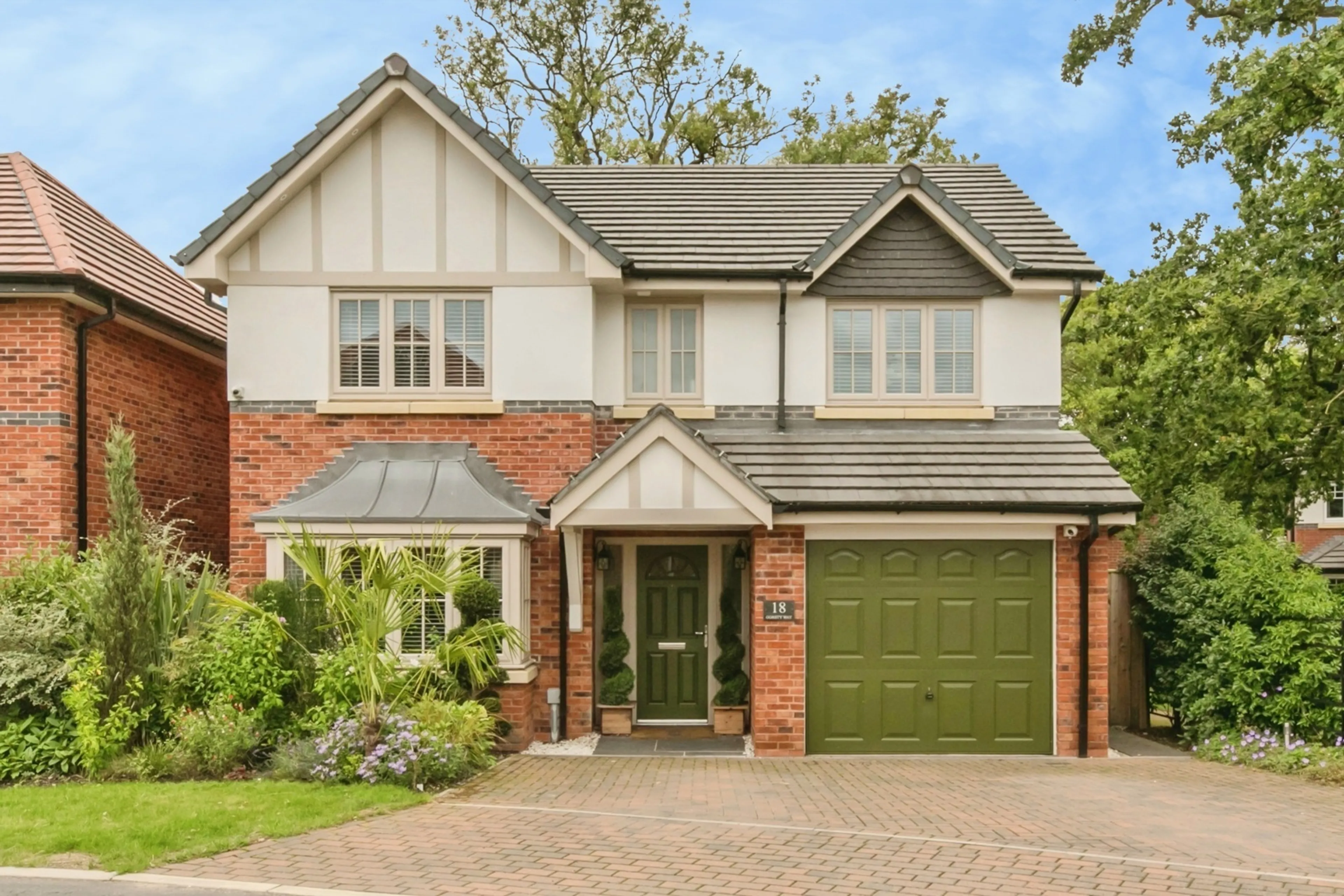 Property photo 0