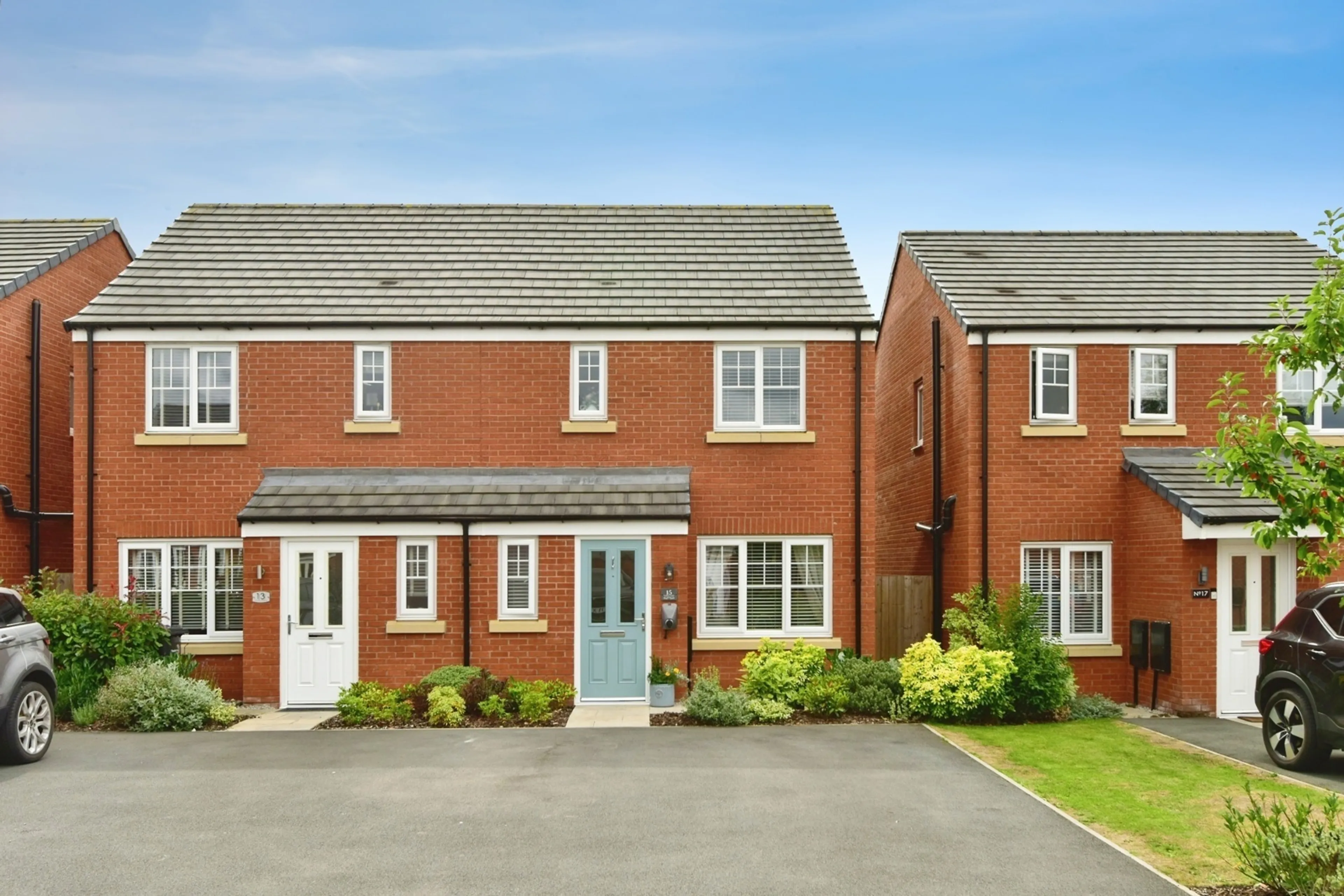 Property photo 0