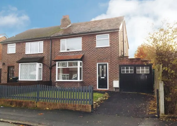 Lyme Avenue; Macclesfield. SK11