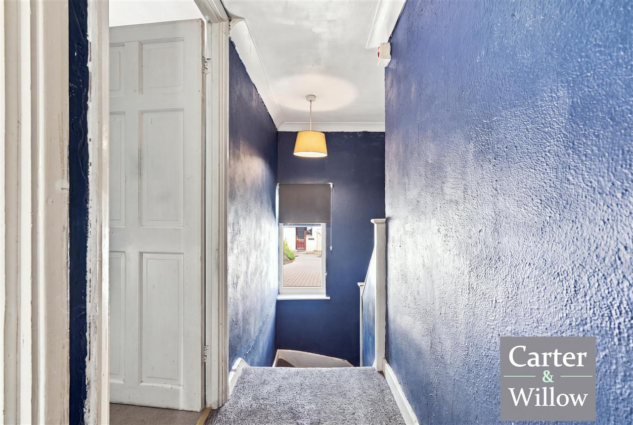 Crossway, Dagenham, Essex Image 9