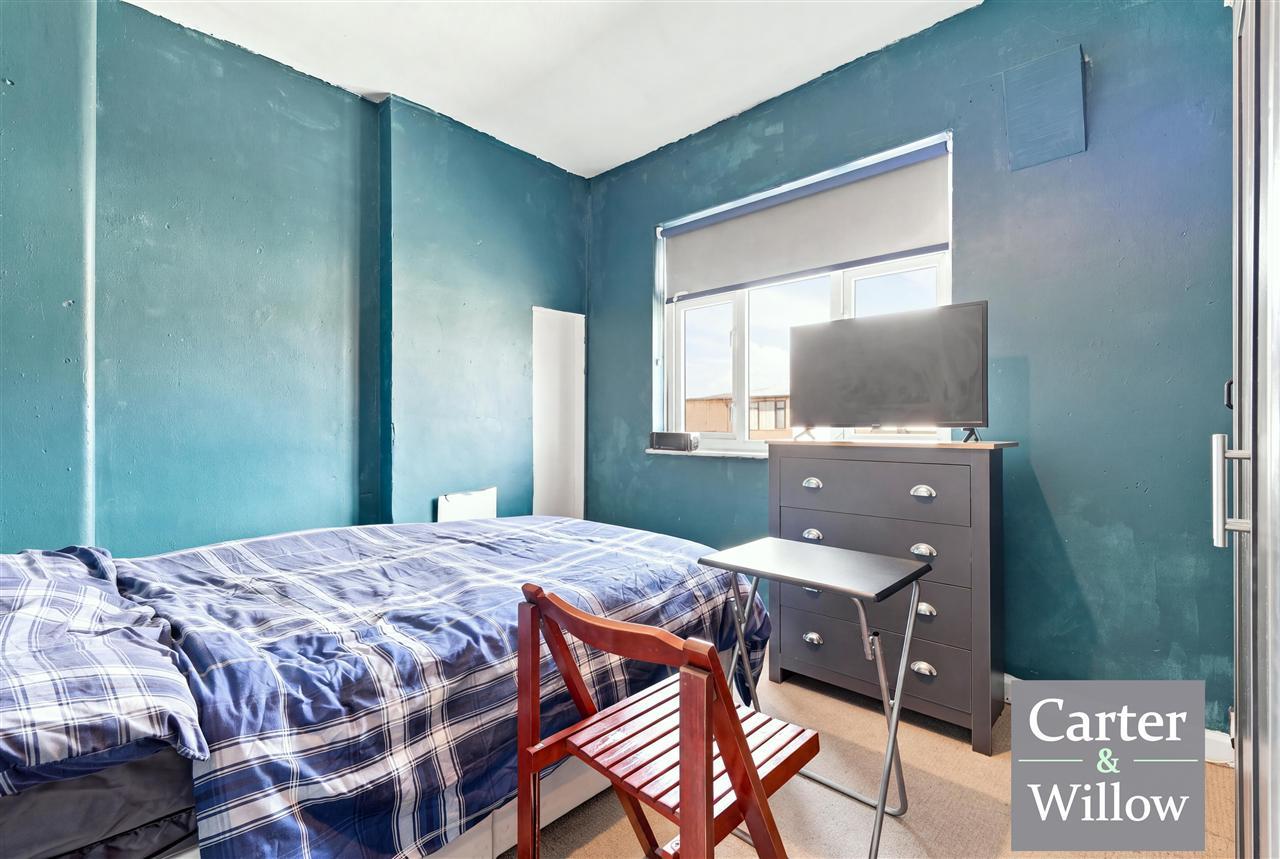 Crossway, Dagenham, Essex Image 12