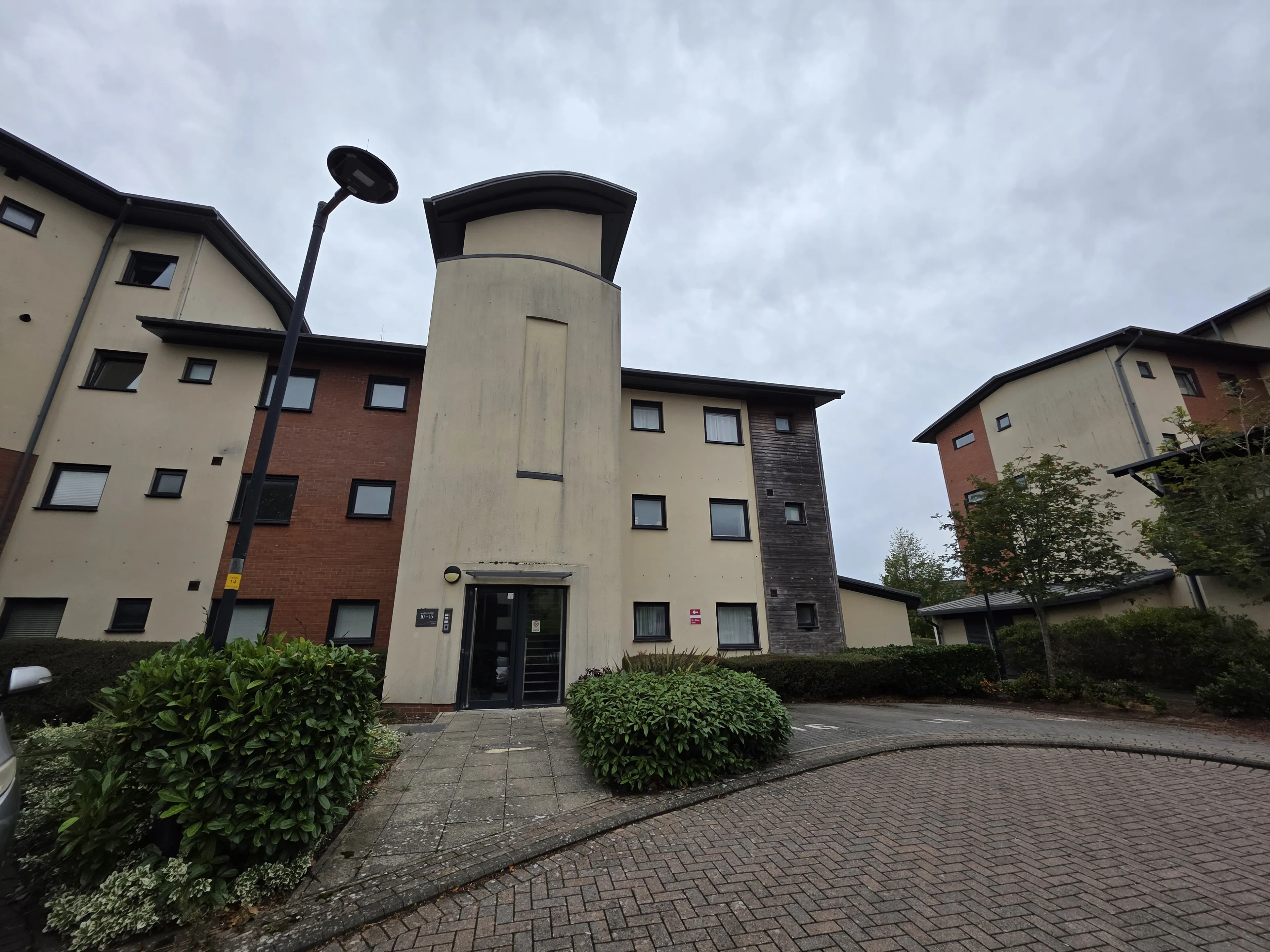 Property photo 0