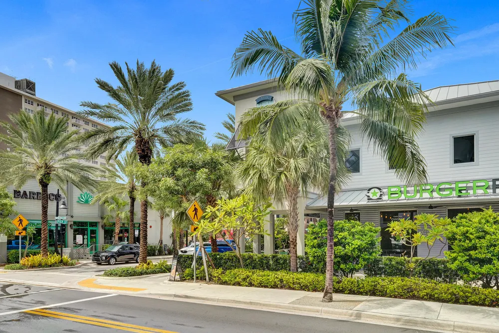 630 NW 15th Ave, Pompano Beach, FL 33069