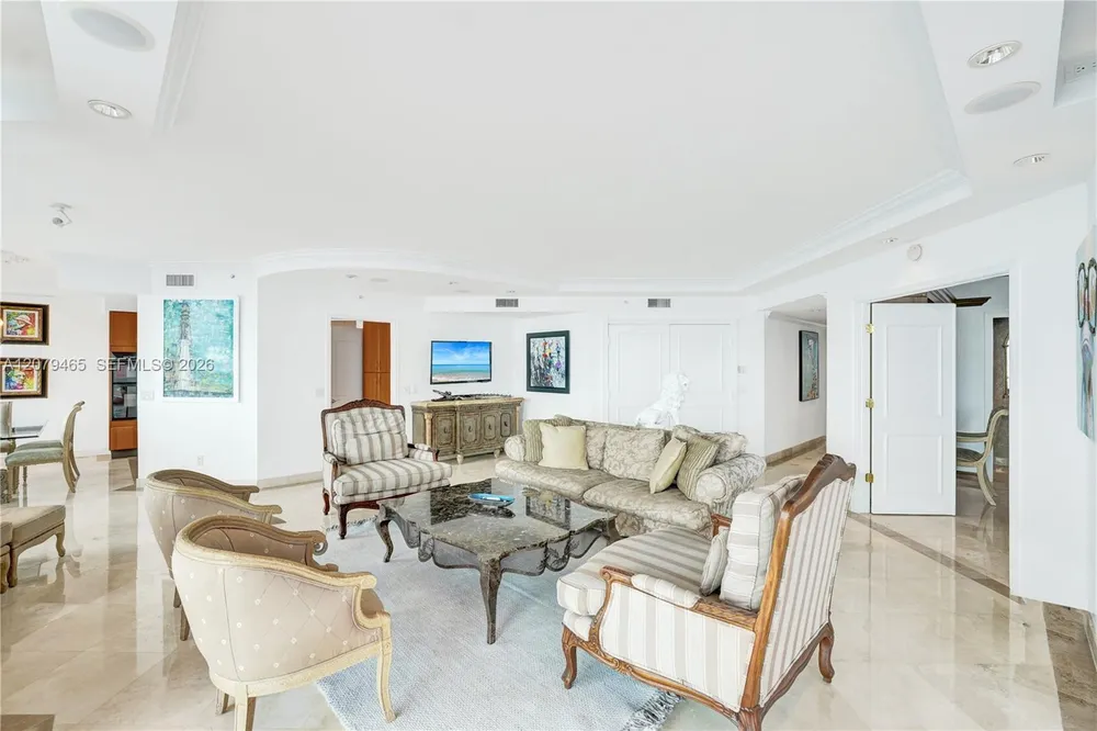 2100 N Ocean Blvd, Fort Lauderdale, FL 33305