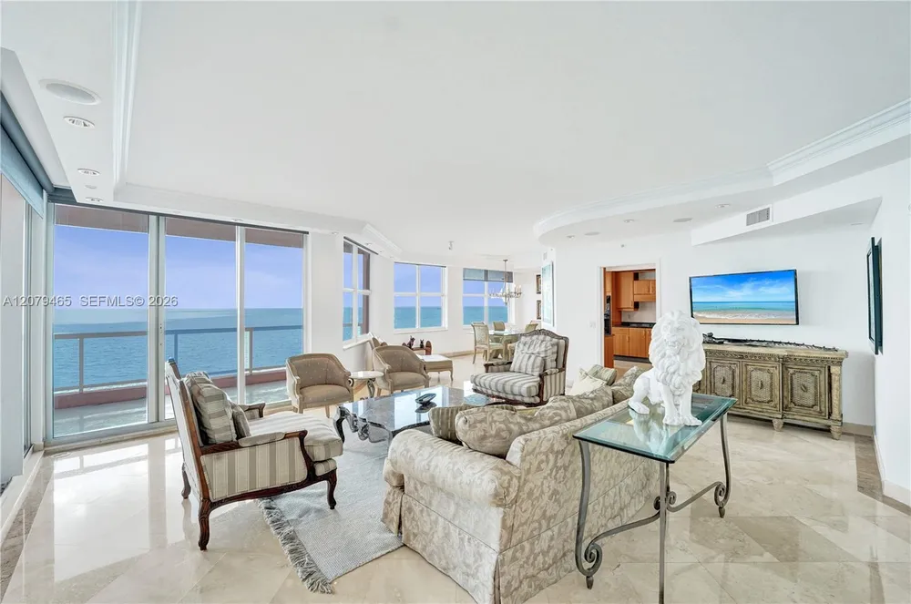2100 N Ocean Blvd, Fort Lauderdale, FL 33305
