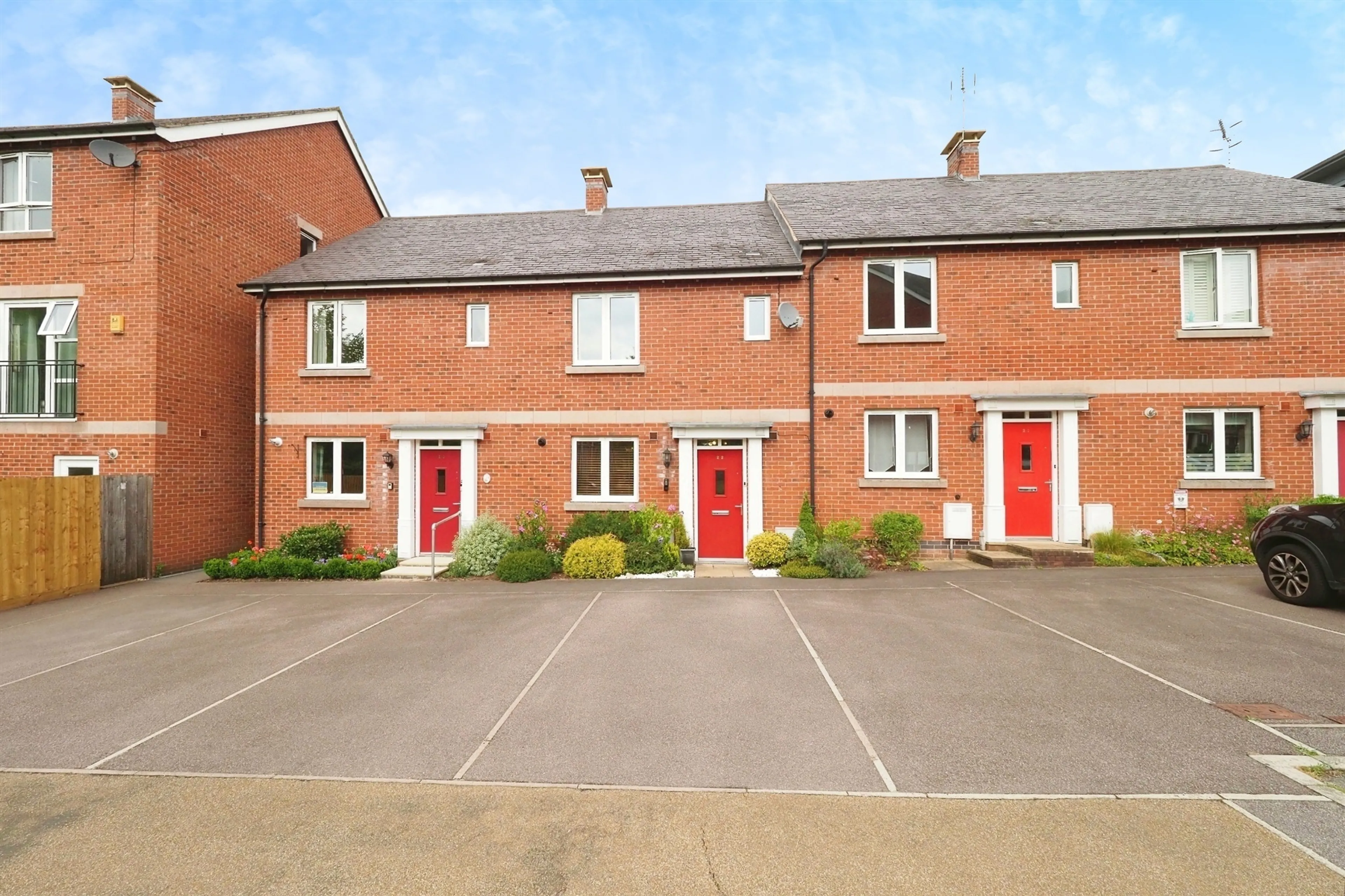 Property photo 0