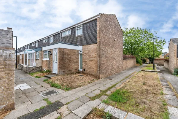 Guernsey Close, Southampton, Hampshir...