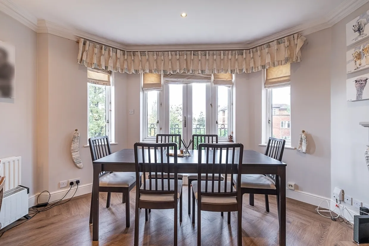 Wimbledon Hill Road London SW19 photo 4