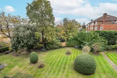 Wimbledon Hill Road London SW19 photo 15