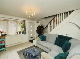 Kendrick Close, Westbury thumb 3