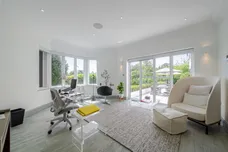 Esher Place Avenue, Esher, KT10 photo 7