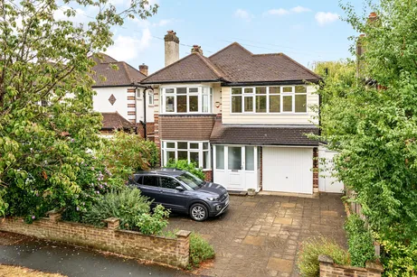 Medina Avenue, Esher, KT10
