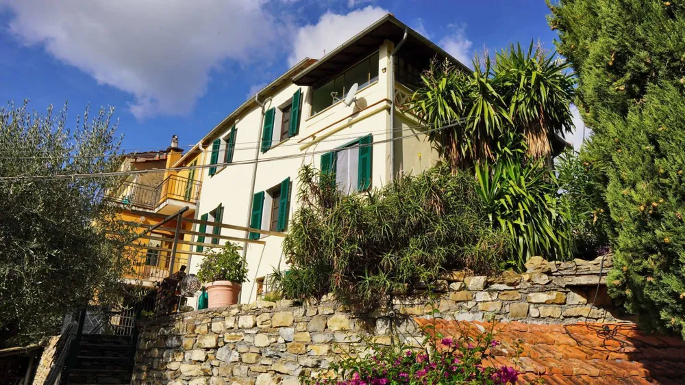 Diano Roncagli - PIazza Santa Lucia, Diano San Pietro, Liguria