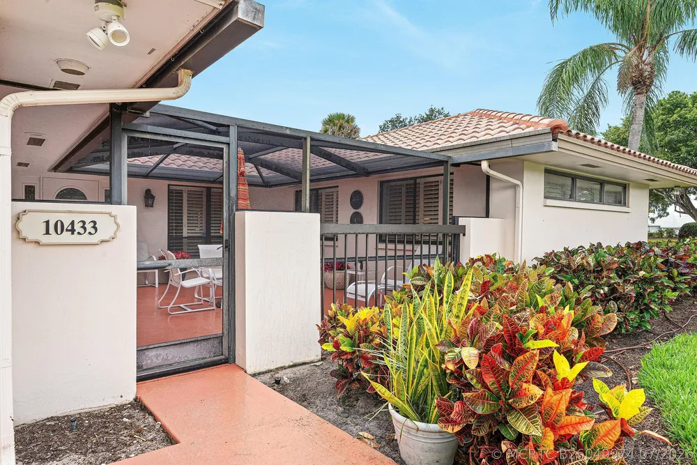 10433 Coralberry Way, Boynton Beach, FL 33436