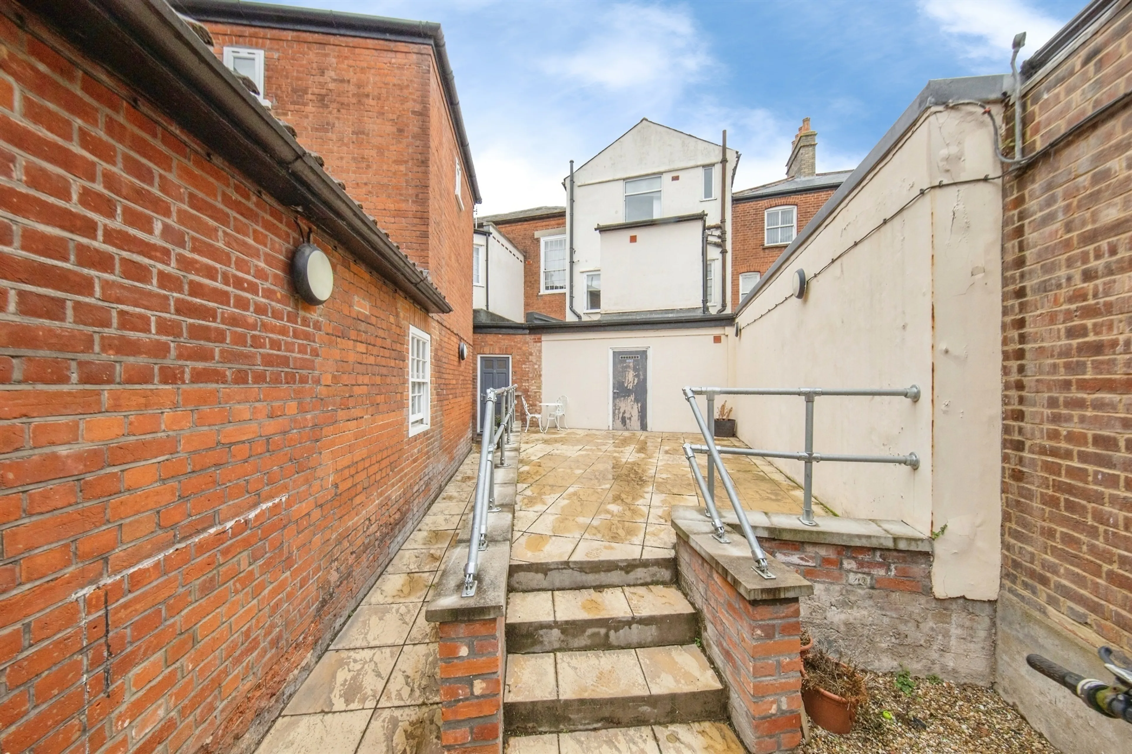 Property photo 17