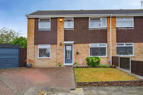 Bembridge Gardens, Luton, Bedfordshir...