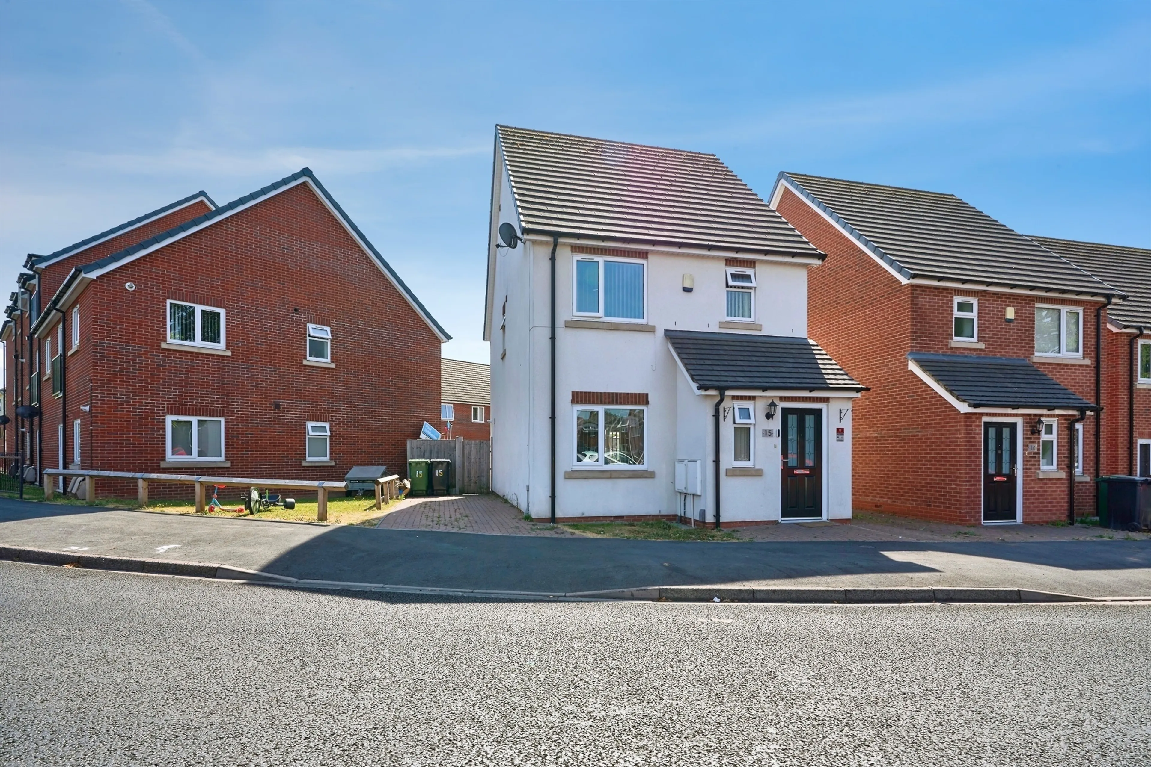 Property photo 0