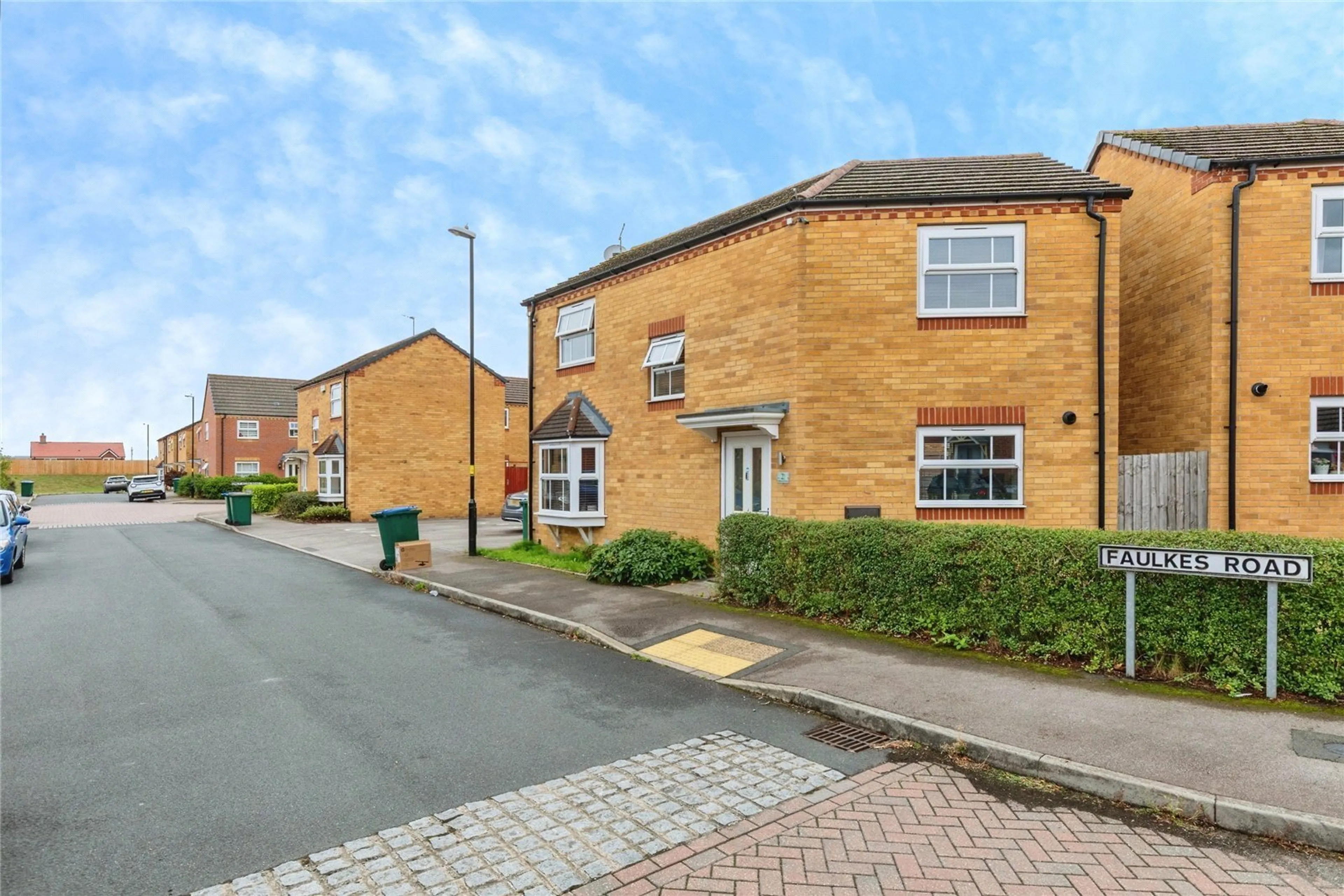 Property photo 0