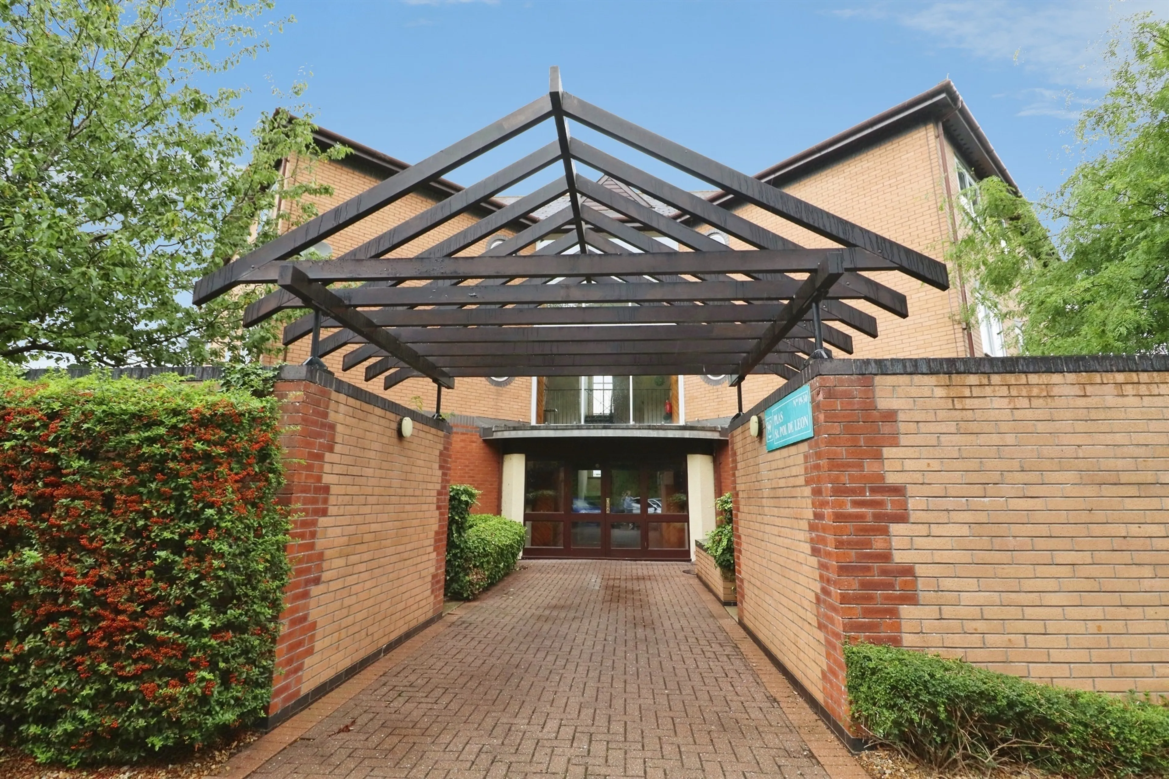 Property at Plas St. Pol De Leon, Penarth