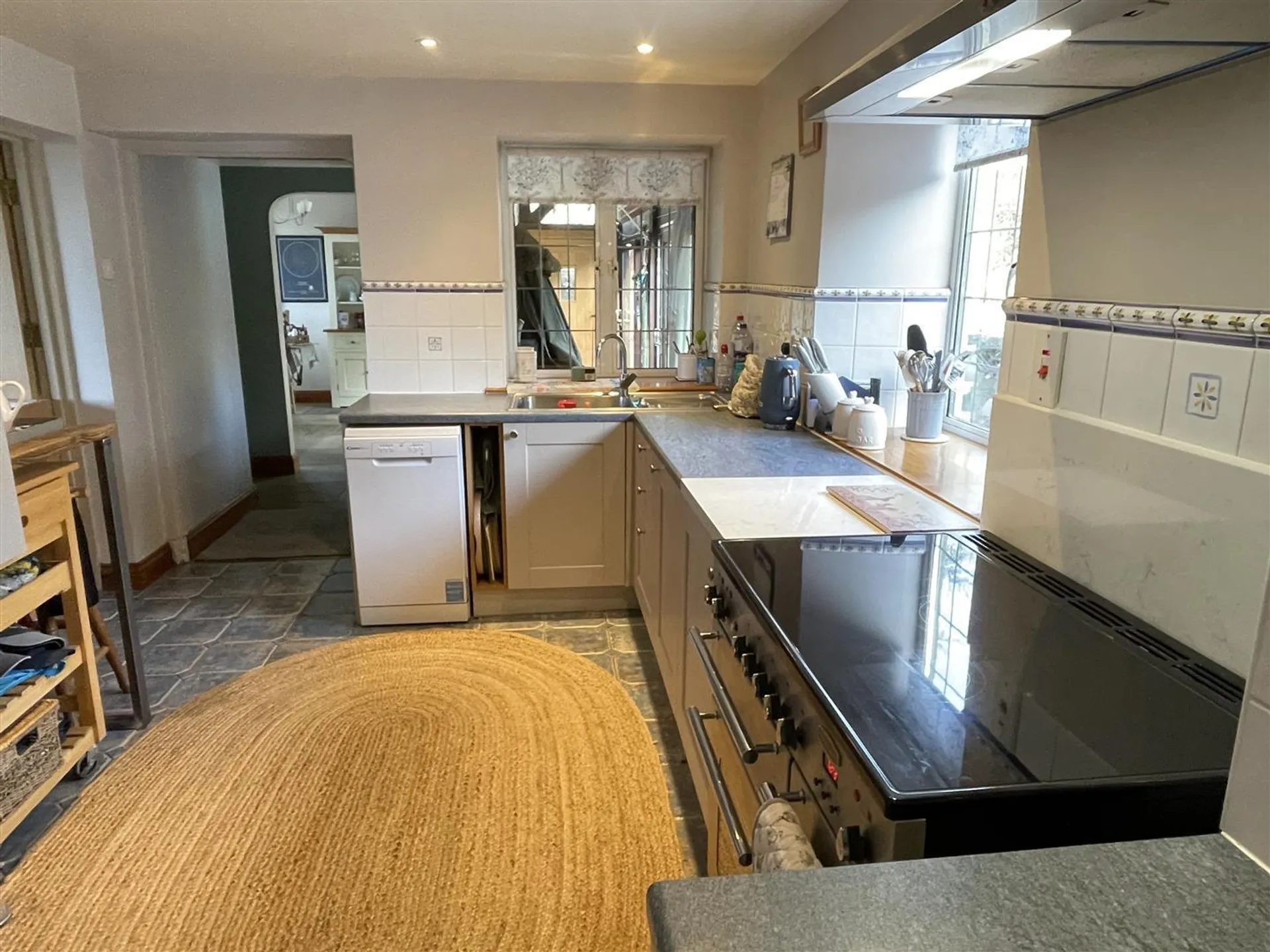 Property photo top 2