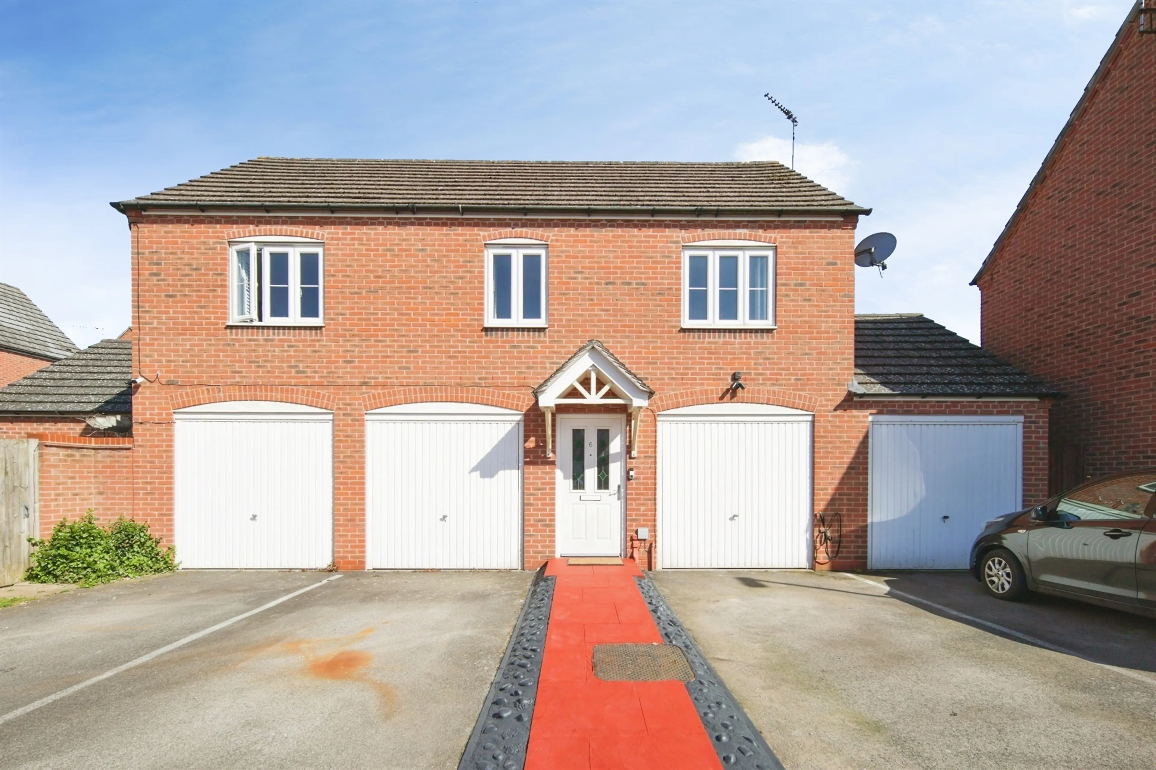 Property photo 0