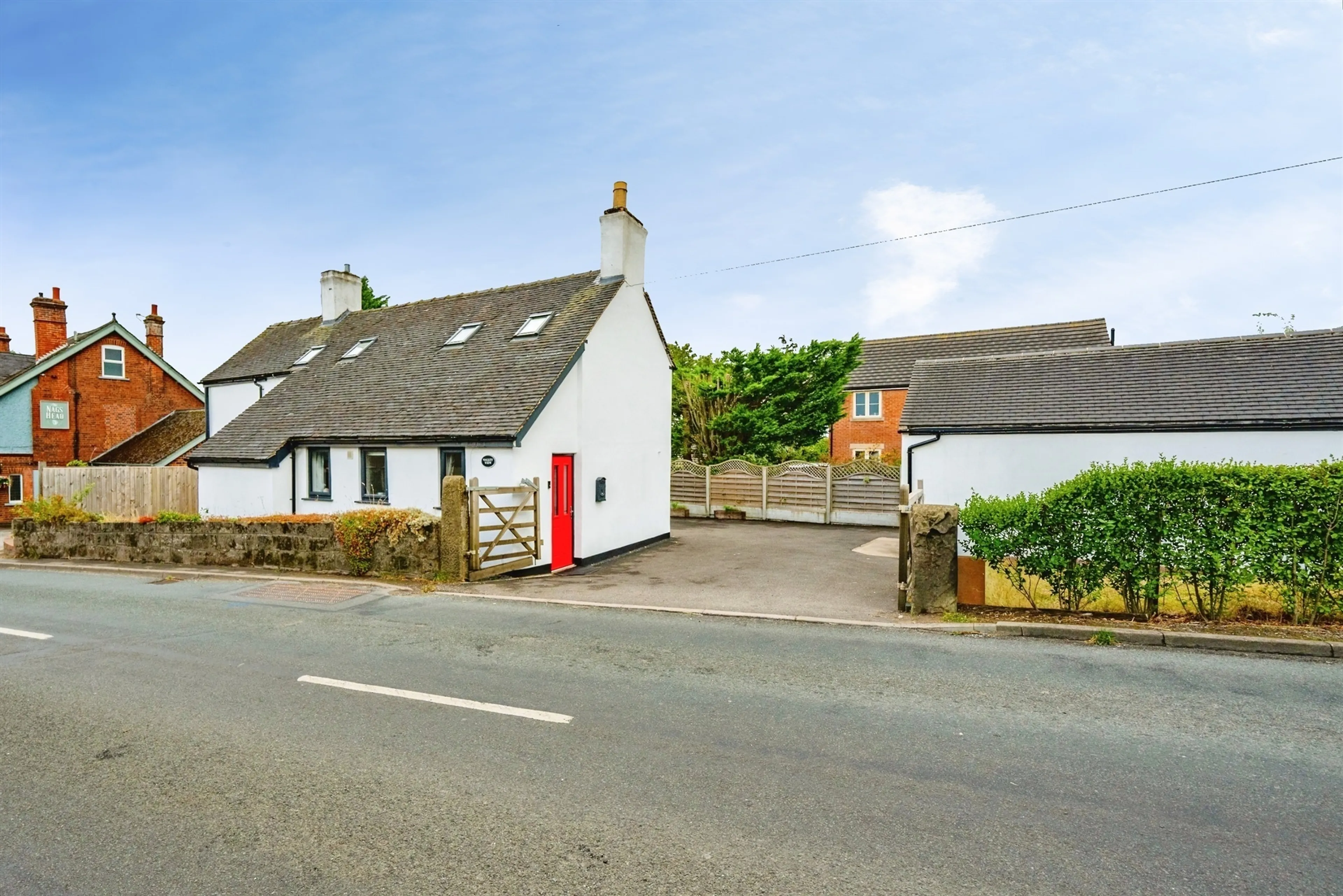 Property photo 0