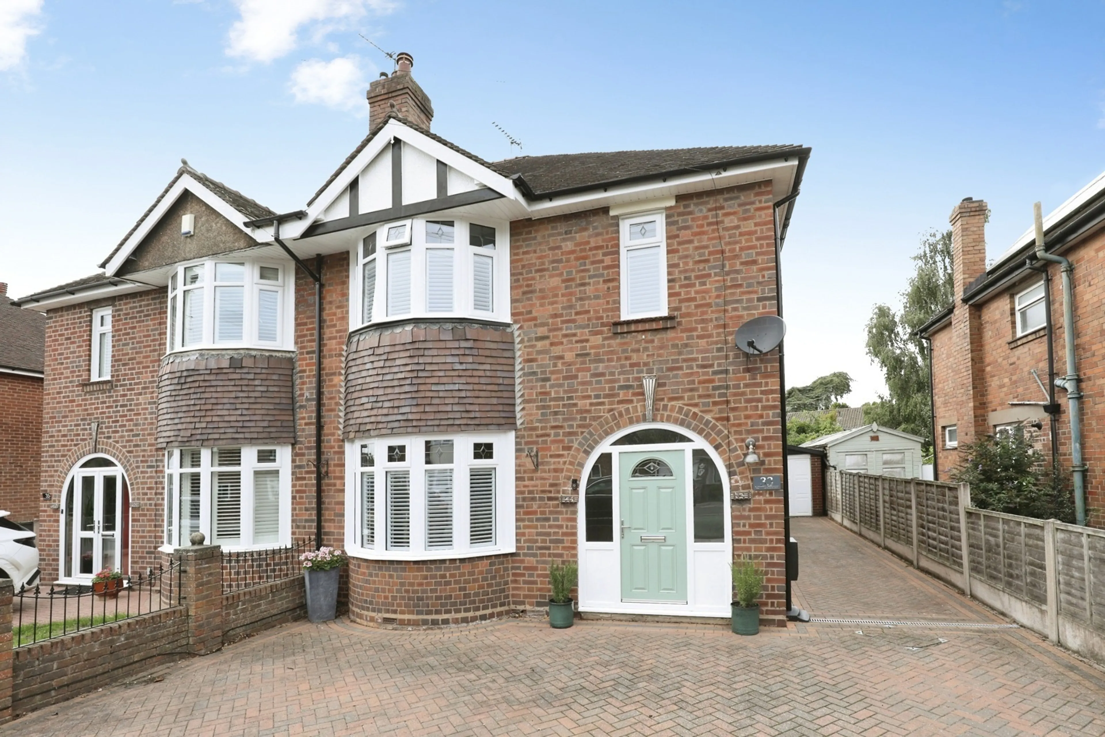 Property photo 0