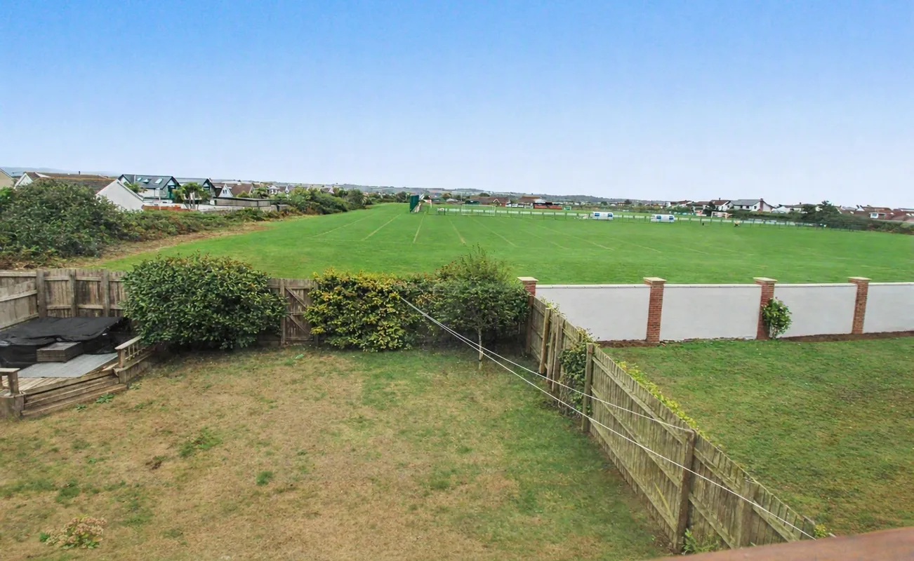 SANDERLING WAY, PORTHCAWL, CF36 3TD
