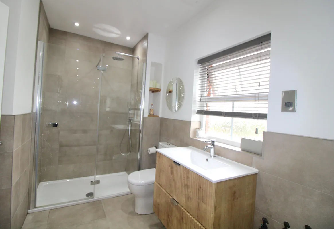 SANDERLING WAY, PORTHCAWL, CF36 3TD