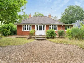 Cromer Road, High Kelling, Holt photo