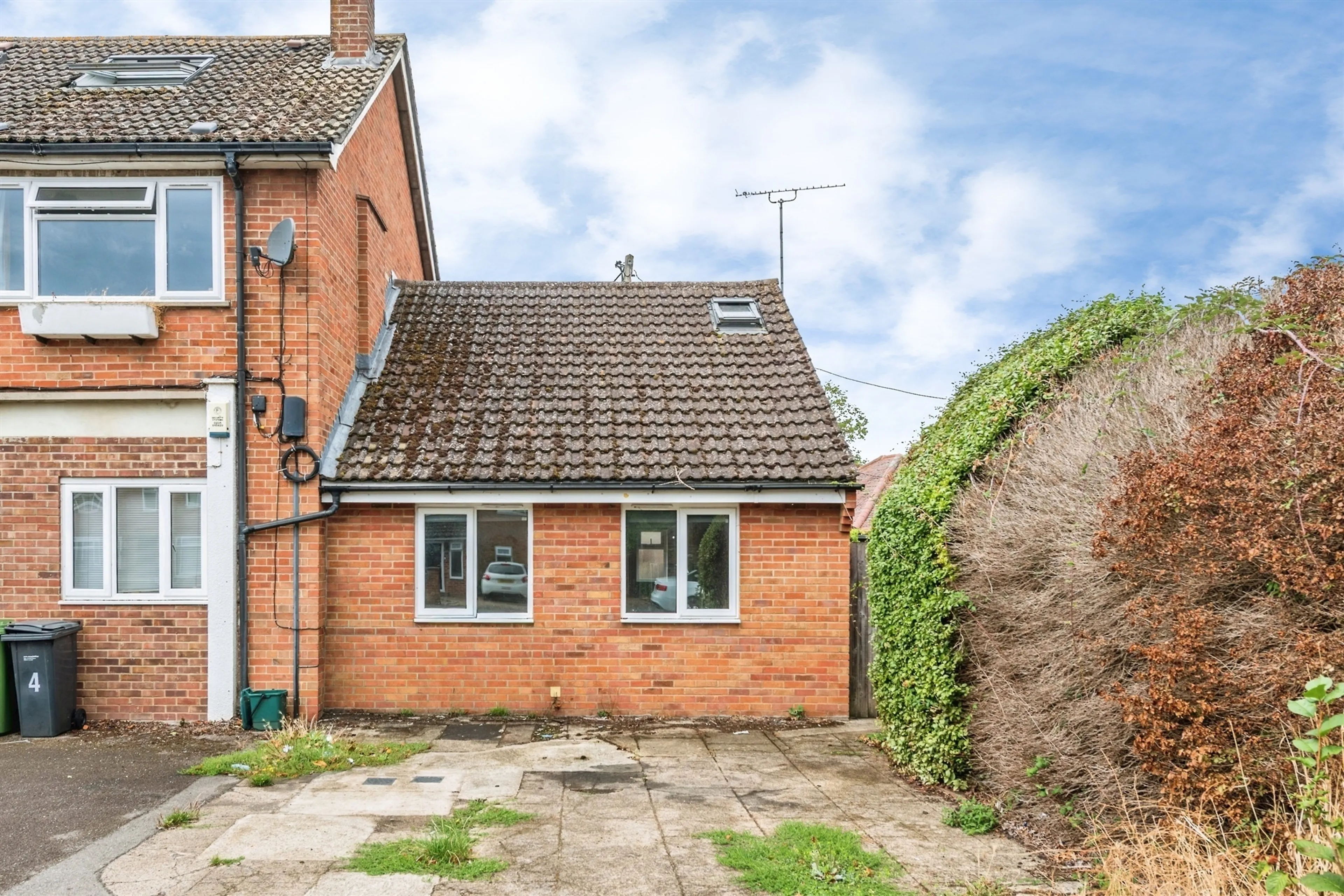 Property at Bradstocks Way, Sutton Courtenay, Abingdon