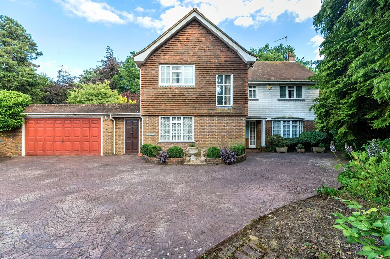 Broomfield Park, Ascot, SL5 photo 1