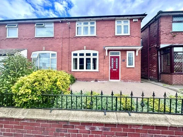 Longfield Road, Bolton BL3