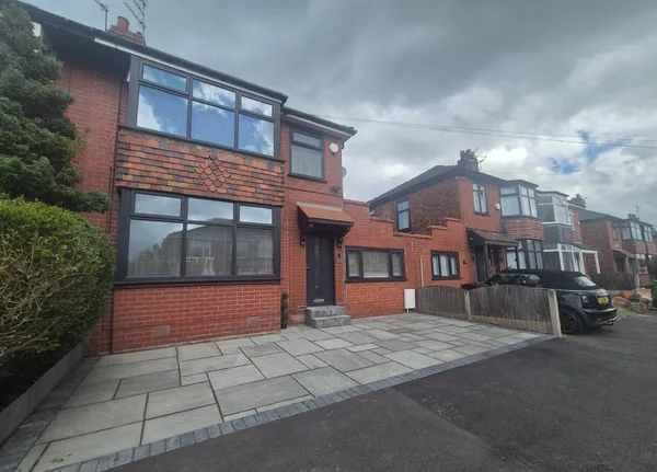 Wilshaw Grove, Ashton-Under-Lyne, OL7