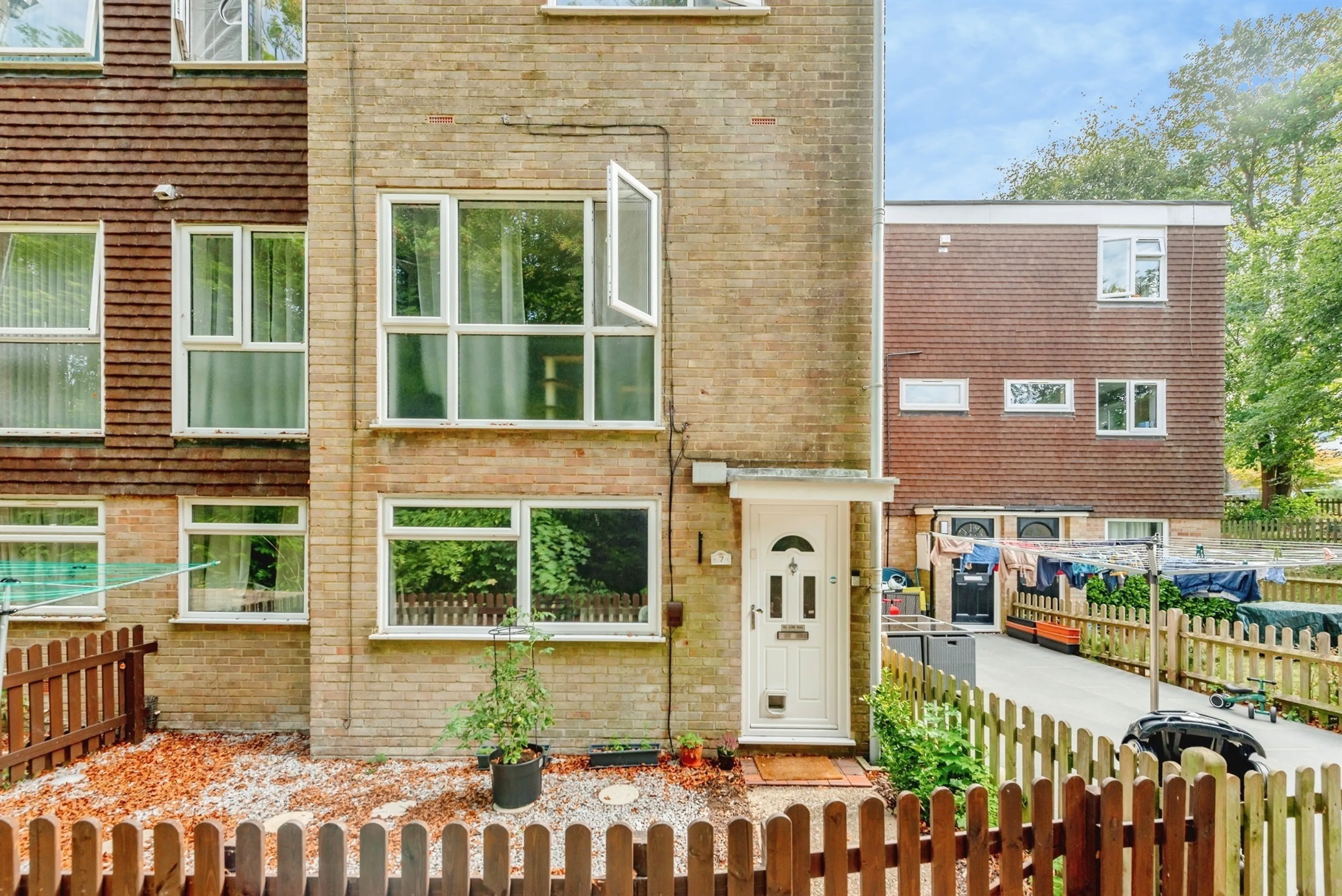 Property at Hyde Heath Court, Crawley