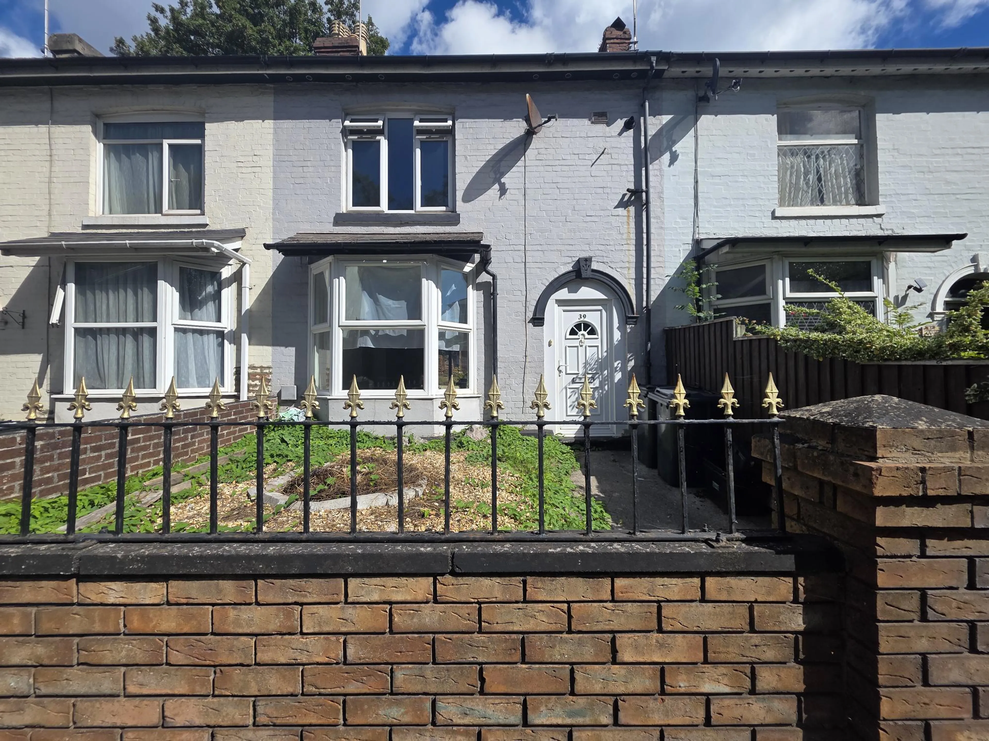 Property photo 0