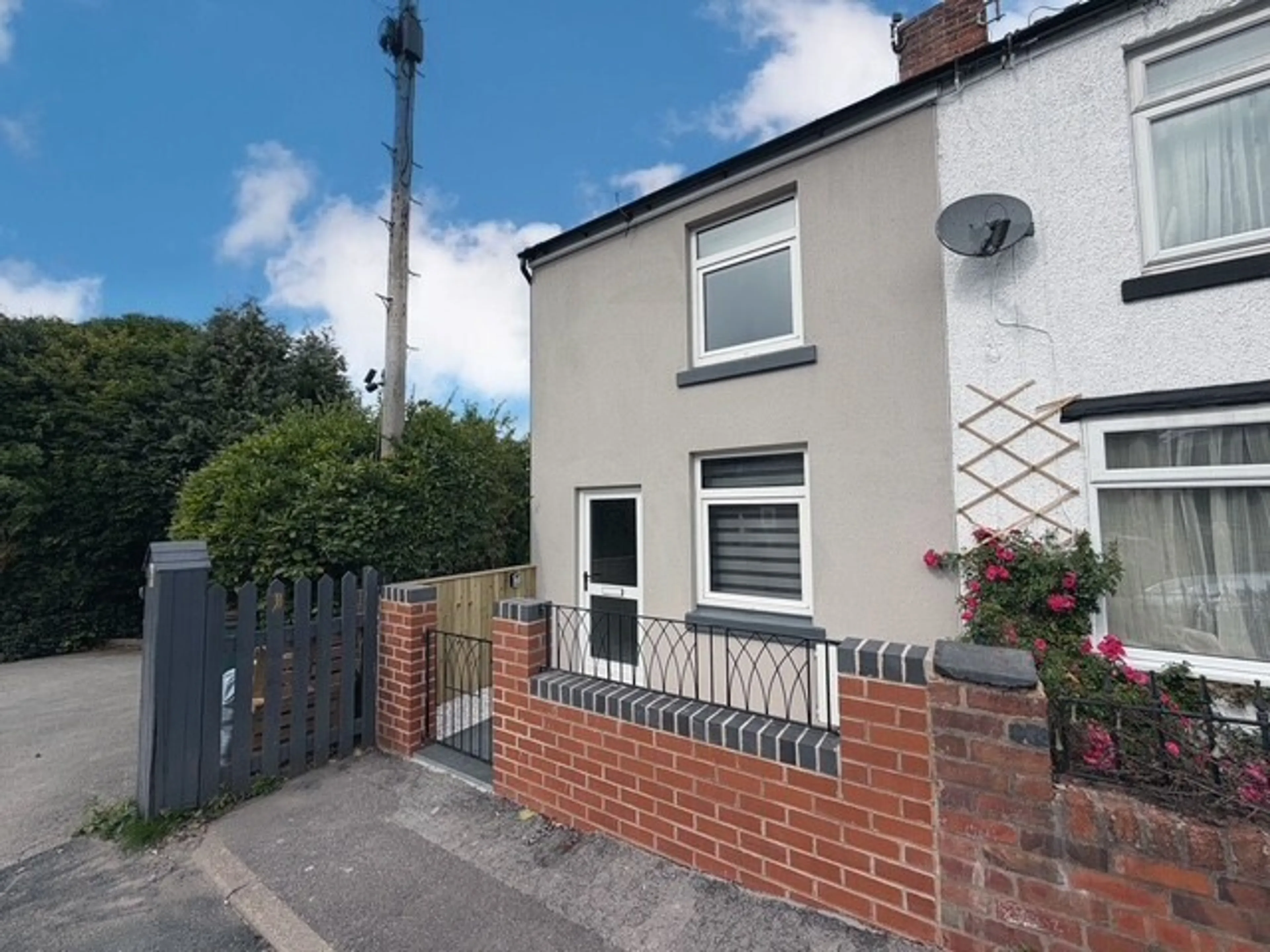 Property photo 0