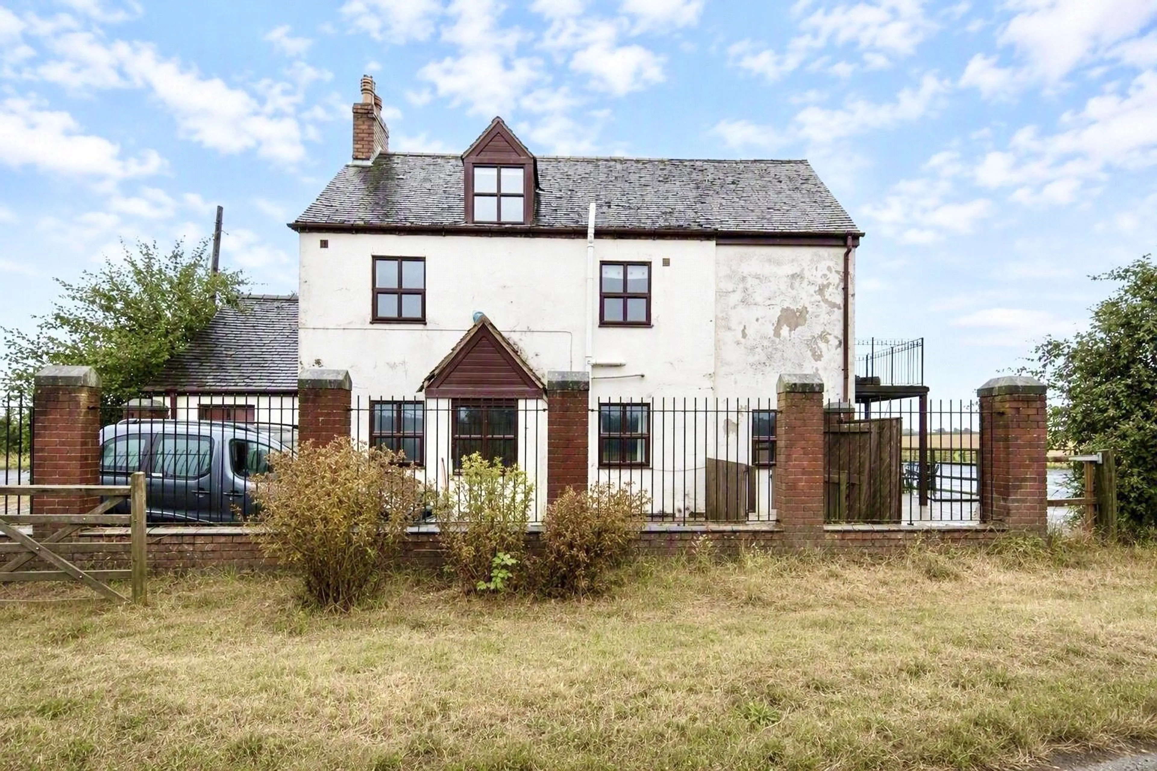 Property photo 0