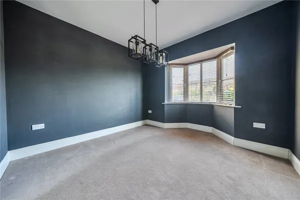 Hillfield Road, Oundle, PE8 photo 6