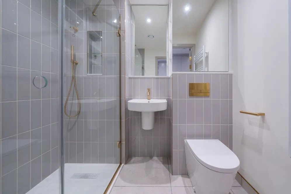 The Eades, 11 Selborne Road London E17 photo 5