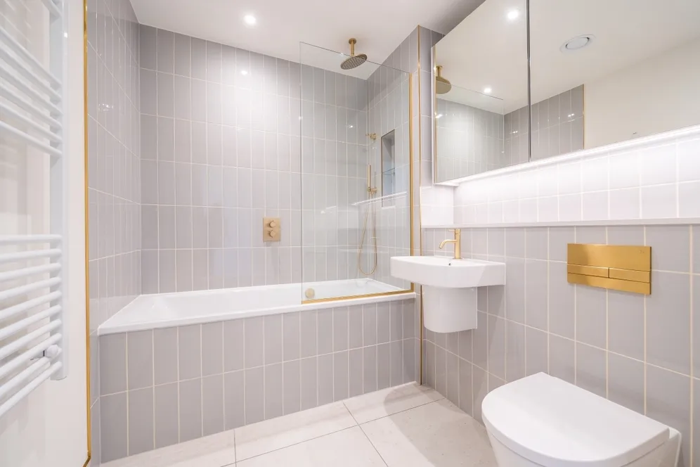 The Eades, 11 Selborne Road London E17 photo 7