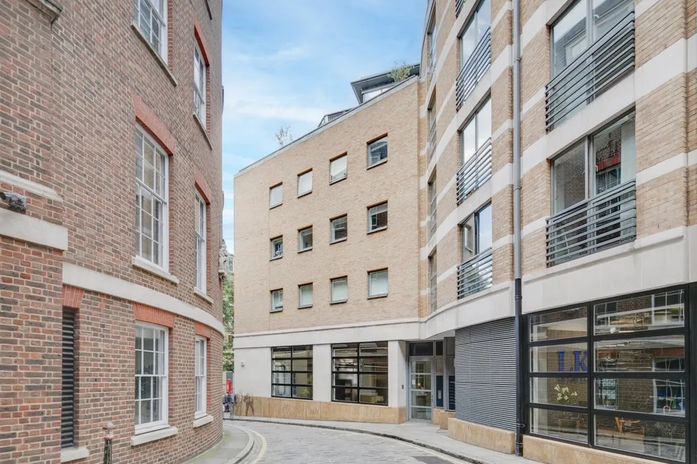 Black Friars Lane London EC4V photo 16