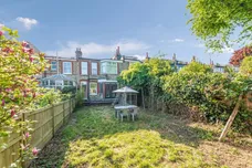 Danvers Road London N8 photo 11