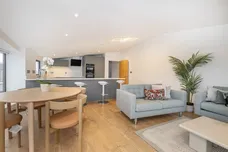 Avante Court Kingston Upon Thames KT1 photo 18