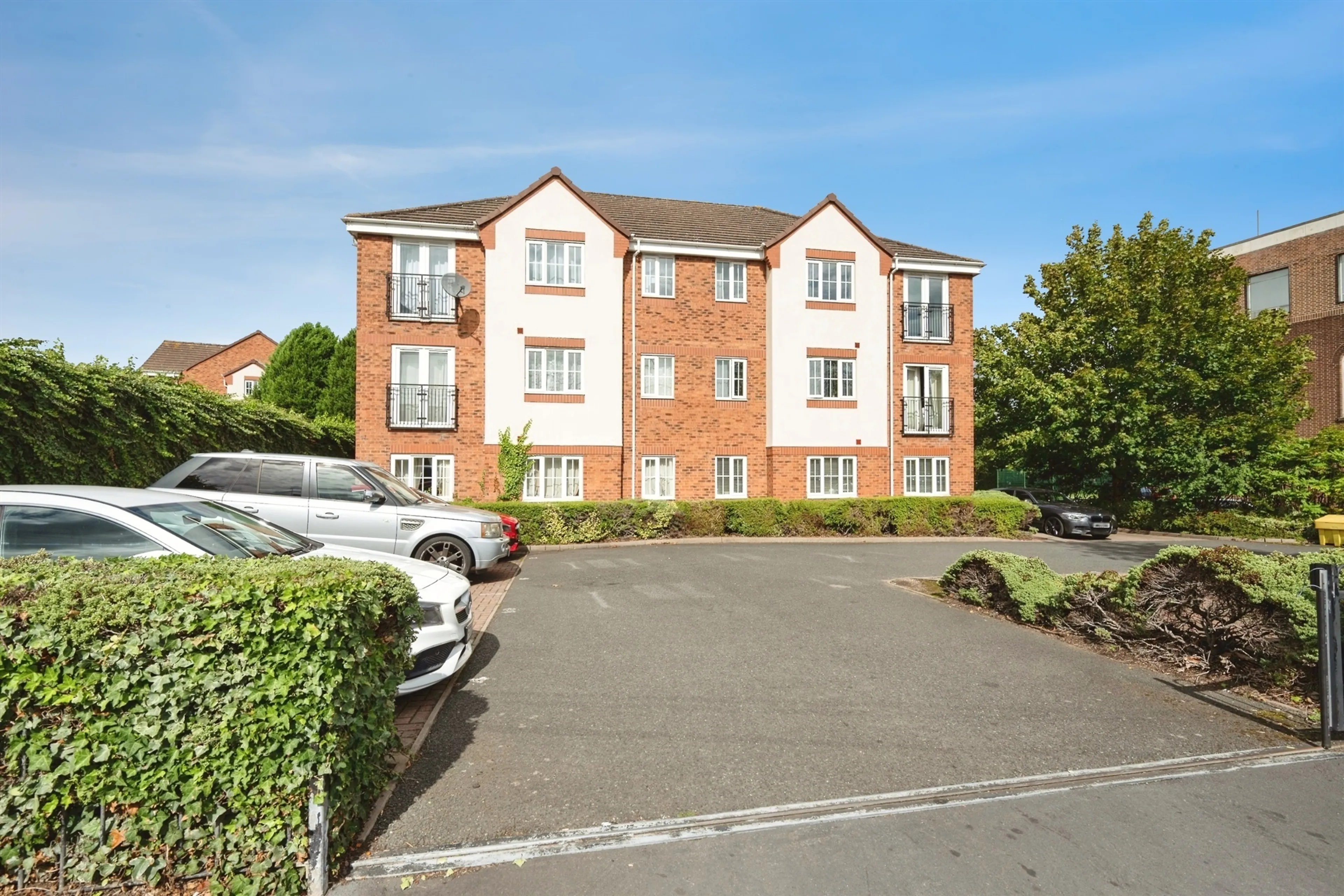 Property photo 0